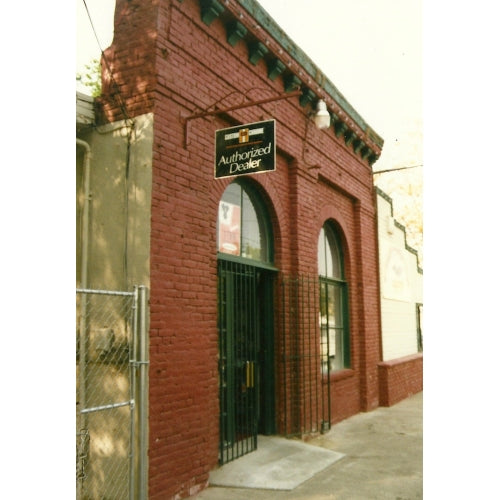 This Gold Rush building in El Dorado is used was used as a motorcycle shop in 1999