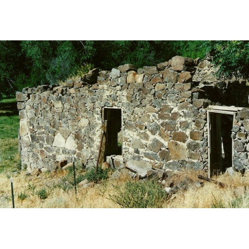 The wall and doorways of the ruins of the Odd Fellows building in Unionville in 1995.