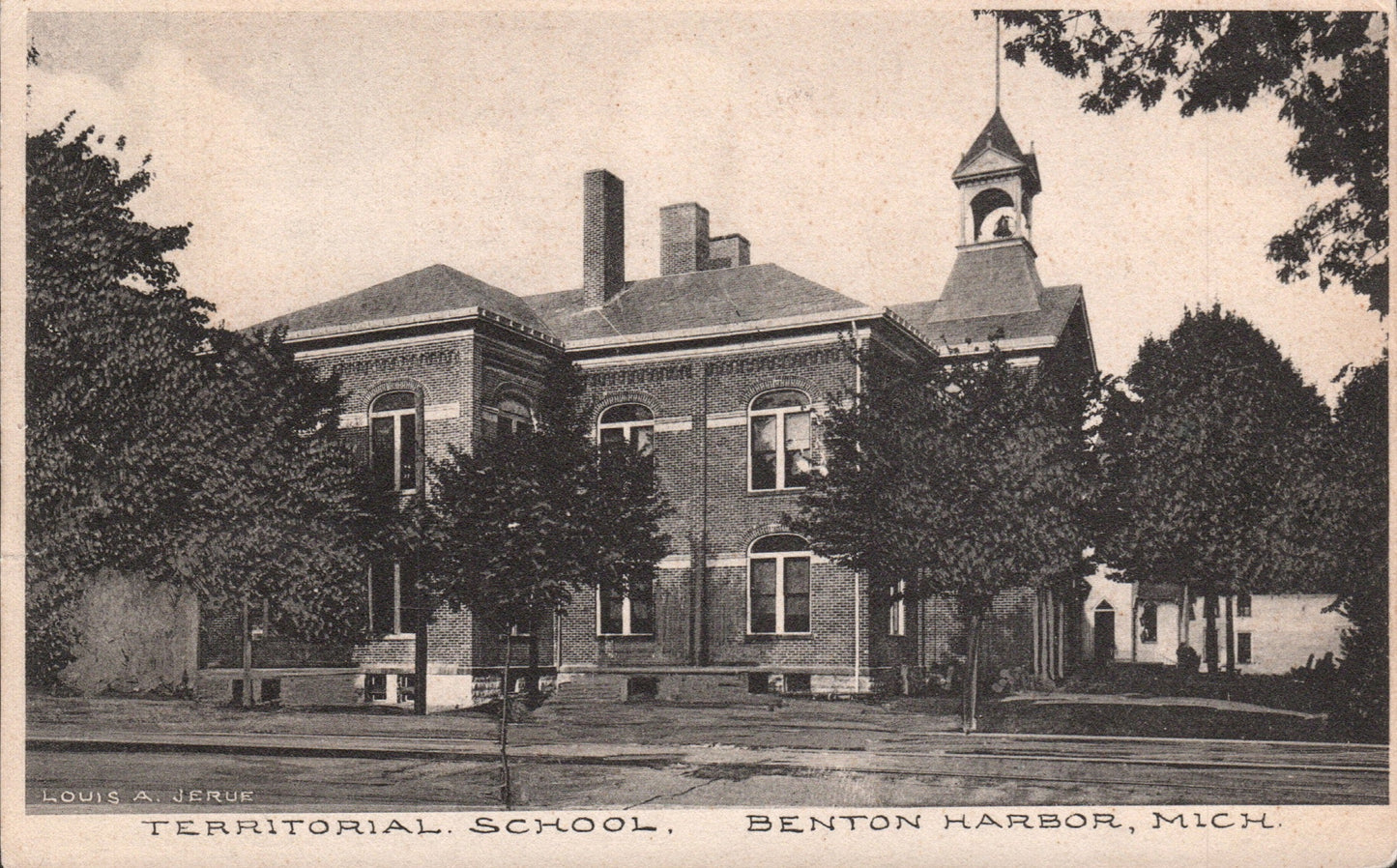 Berrien County, MI (44 items)