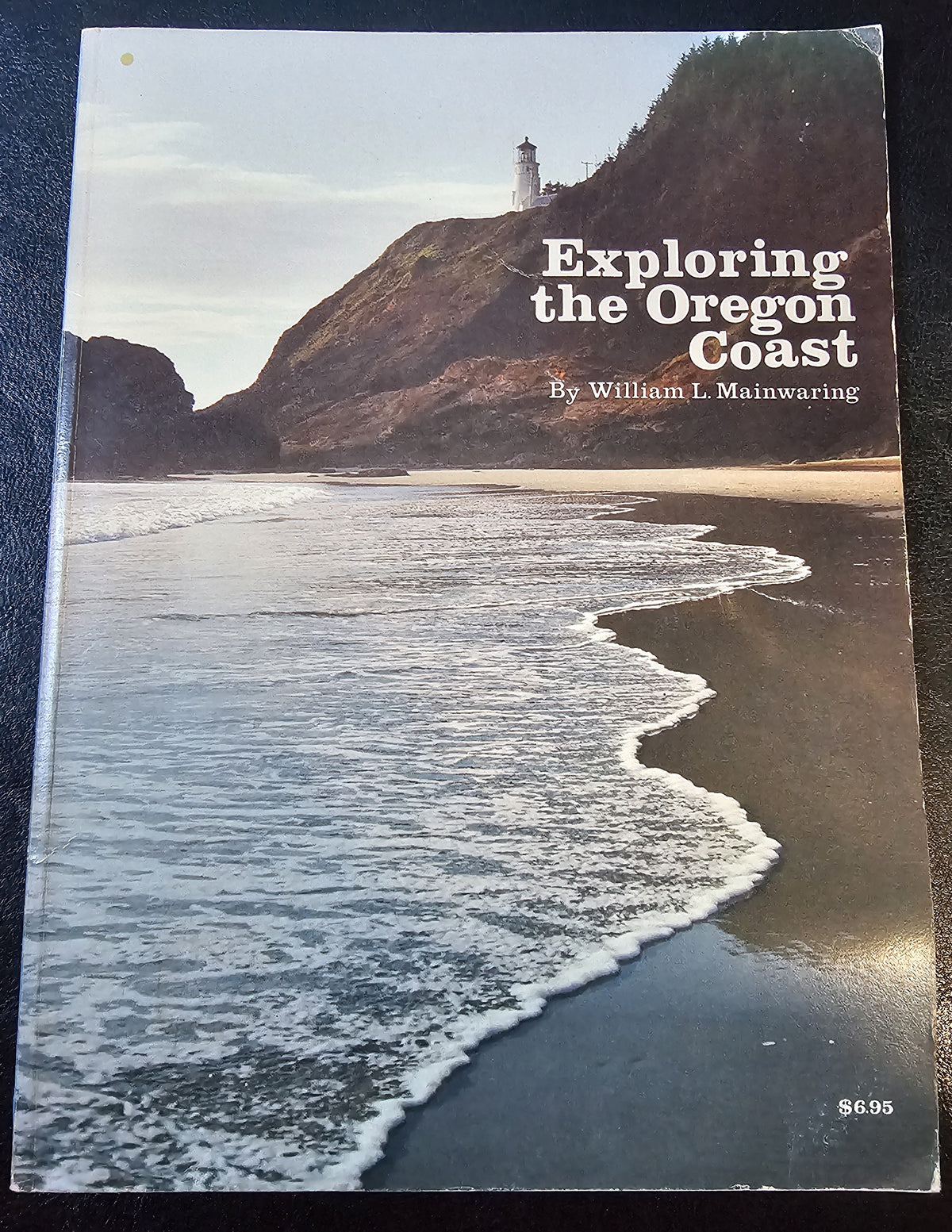 Exploring the Oregon Coast, by William A. Mainwaring.  (Oregon, US)