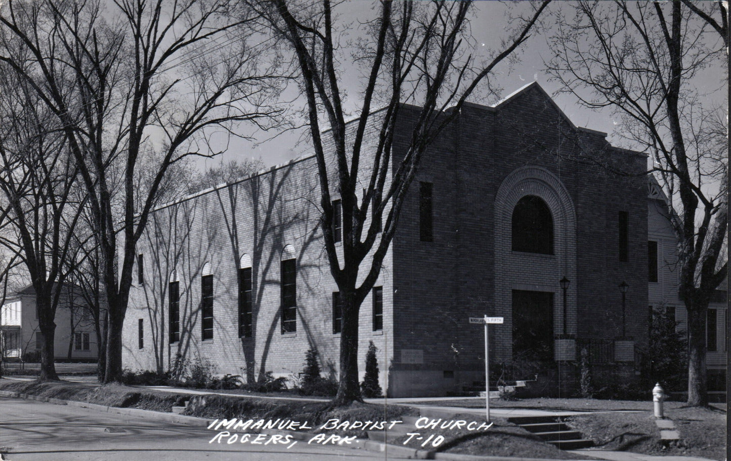 Benton County, AK (32 items)