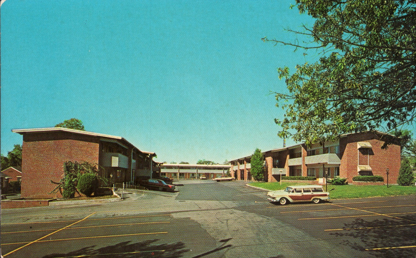 Saint Louis City, MO (195 items)